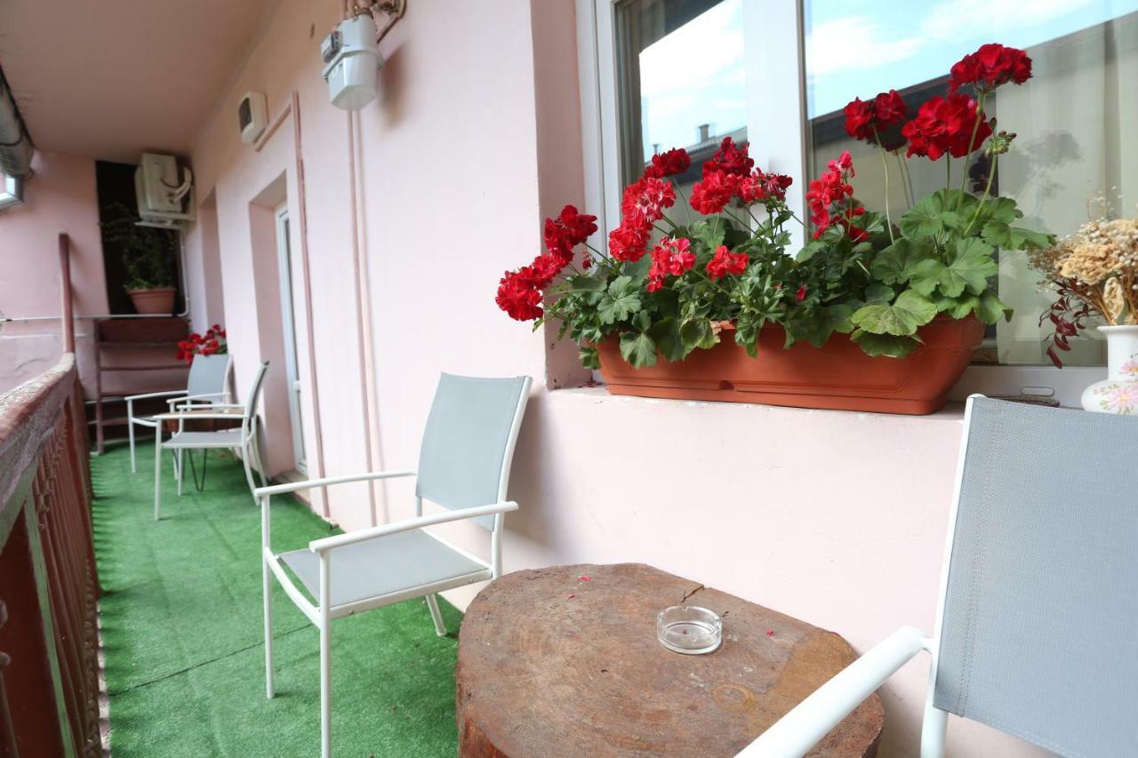 Union Square Apartment 2 By Nux Cluj-Napoca Exterior foto